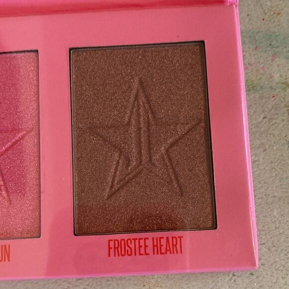 Jeffree Star Skin Frost Highlighter Palette - Picture 6 of 6
